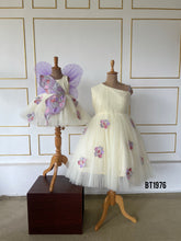 Load image into Gallery viewer, BT1976 Enchanting Fairy Princess Dress for Magical Celebrations!
