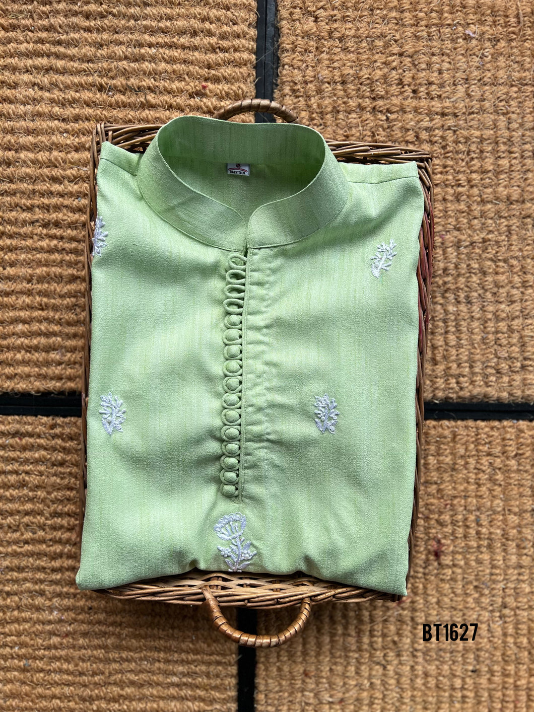 BT1627 Spring Splendor: Boys' Refreshing Green Kurta Set