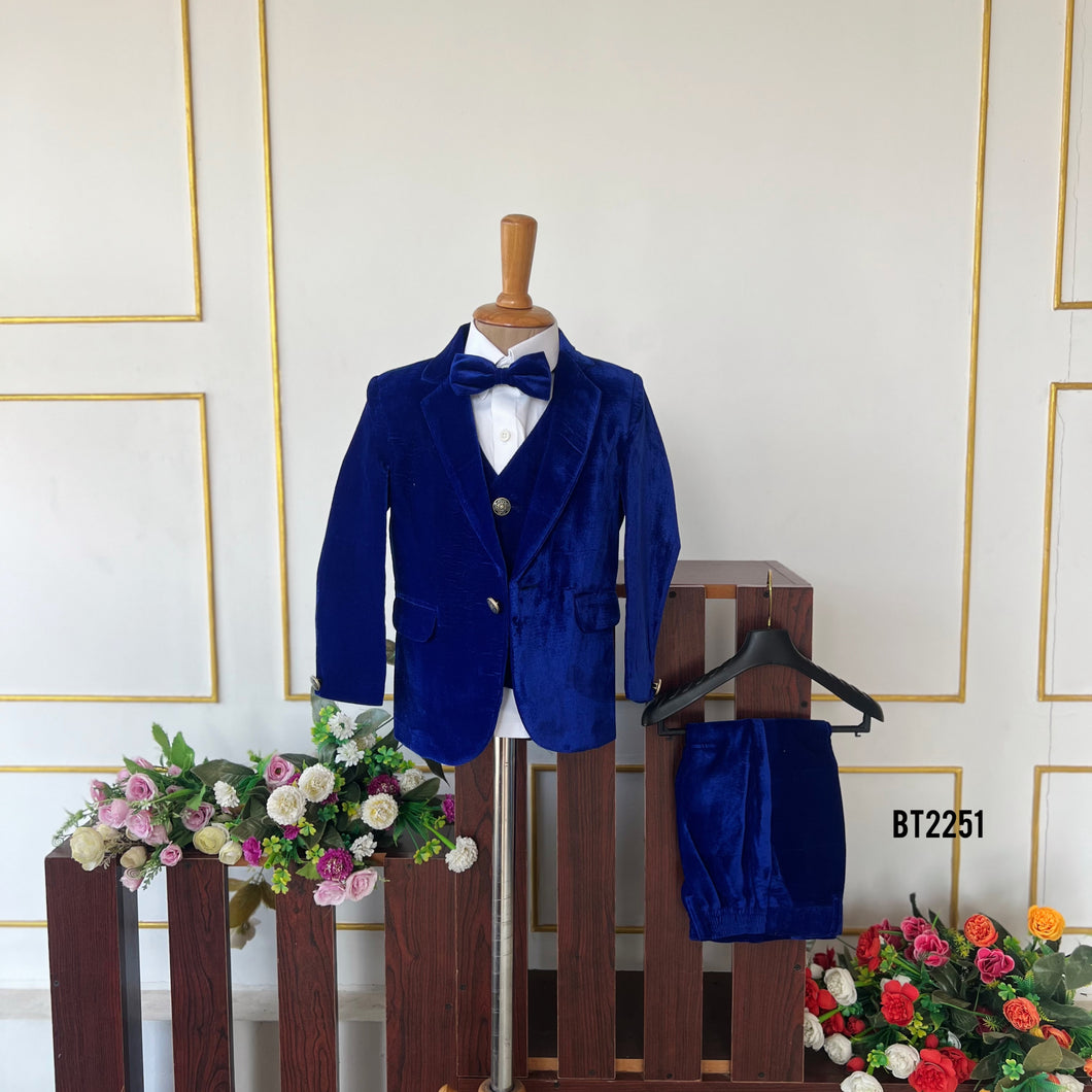 BT2251 💙 Royal Blue Velvet Suit – A Dapper Look for Your Little Gentleman! 👔✨