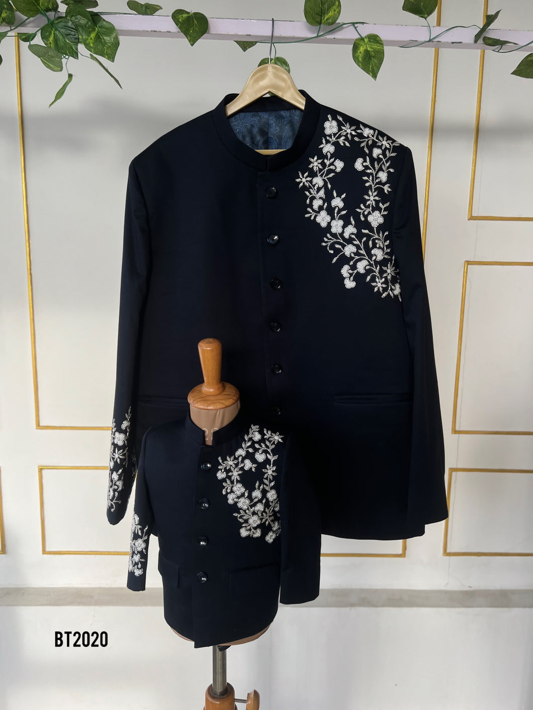 BT2020 🌟 Dad & Son Matching Embroidered Sherwani – Double the Elegance! 👔👦