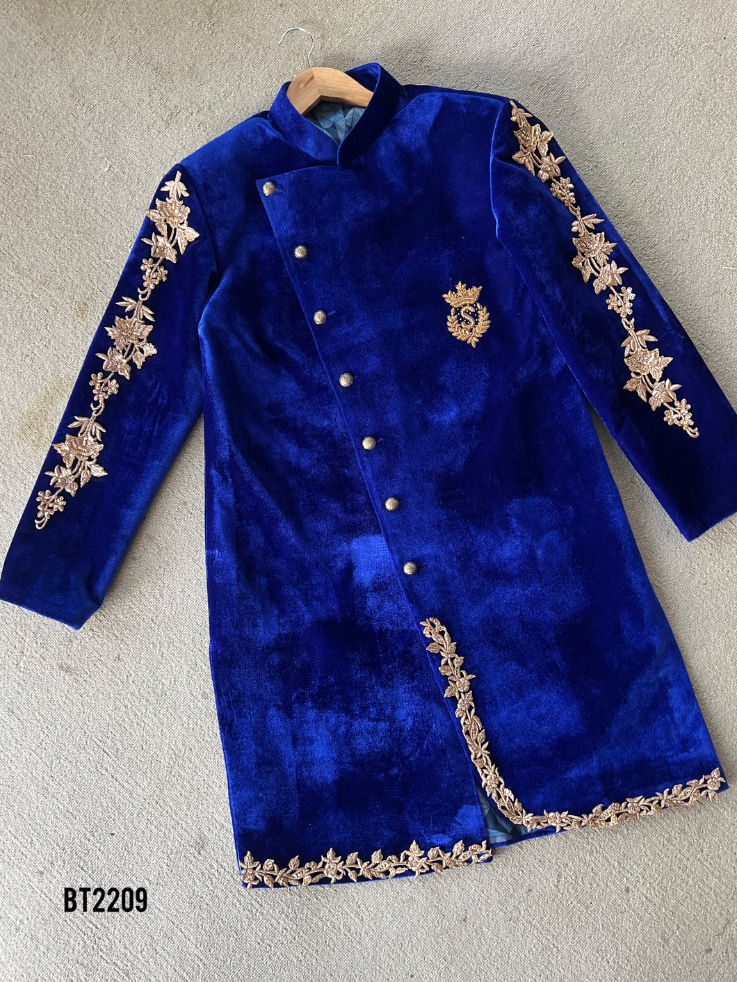 BT2209  Majestic Blue Velvet Coat for Little Princes ✨👑