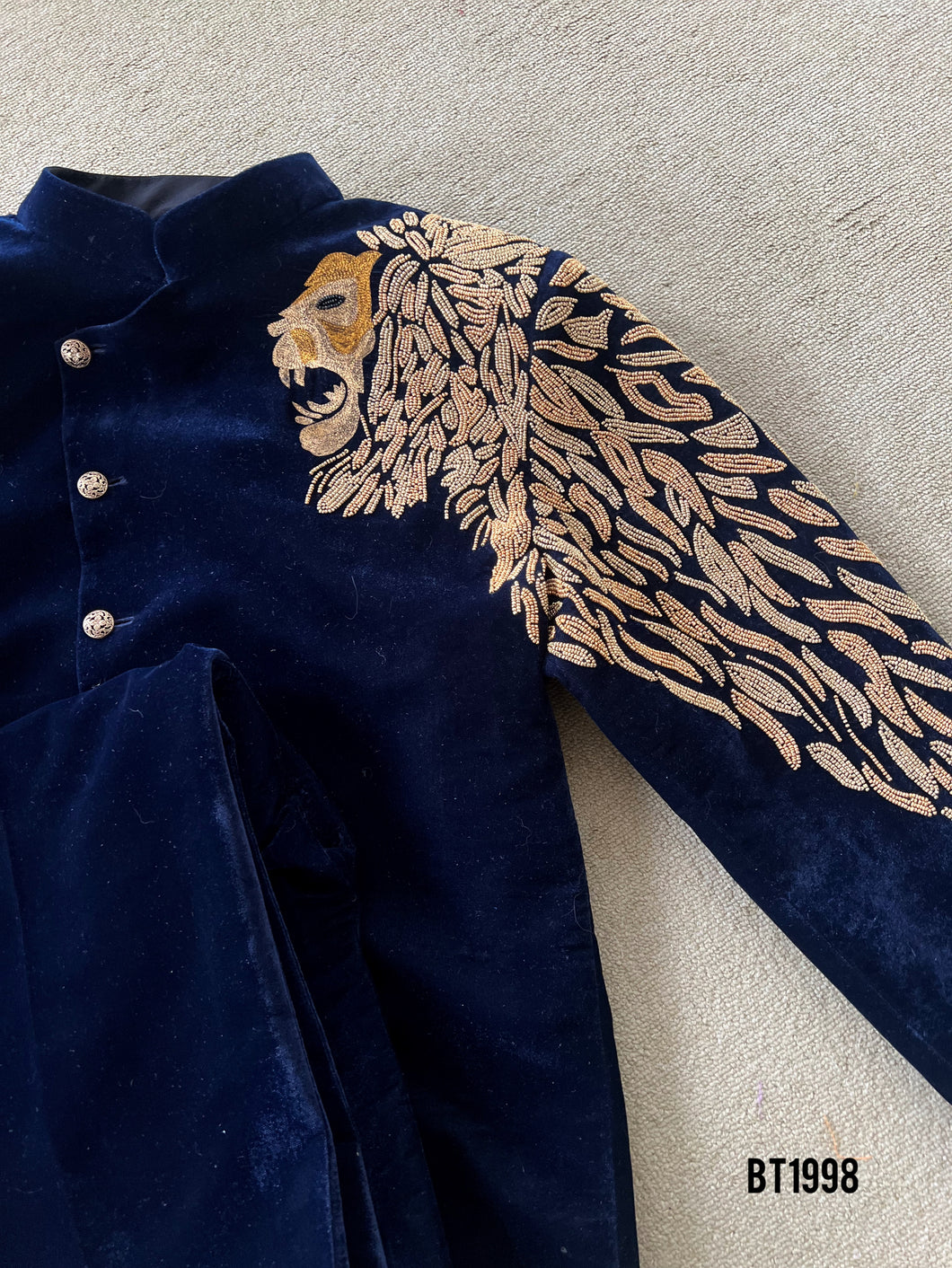 BT1998 🦁 Dad Royal Lion Embroidered Sherwani – Unleash The King! 👑🦁