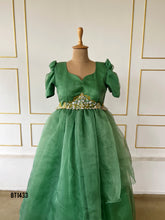 Load image into Gallery viewer, BT1433 Enchanting Green Mom-Baby Matching Dresses
