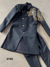 Load image into Gallery viewer, BT1958 Regal Lion Embroidered Party Jacket
