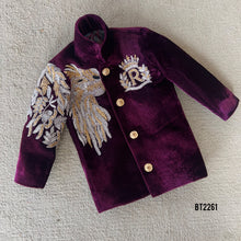 Load image into Gallery viewer, BT2261 🦅✨ Majestic Royal Velvet Outfit for Little Kings 👑

