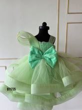 Load image into Gallery viewer, BT1735 Enchanted Springtime Gown
