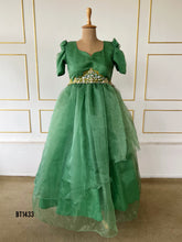 Load image into Gallery viewer, BT1433 Enchanting Green Mom-Baby Matching Dresses
